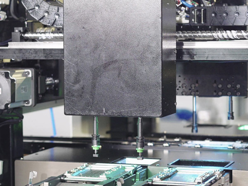 自動點膠機在太陽能電池板上的應(yīng)用